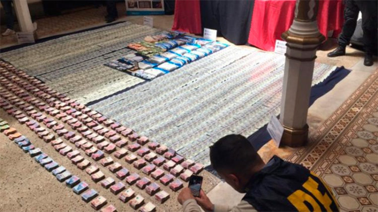 Desbaratan a «Coronas Blancas»: organización narco local que comercializaba cocaína en Rosario