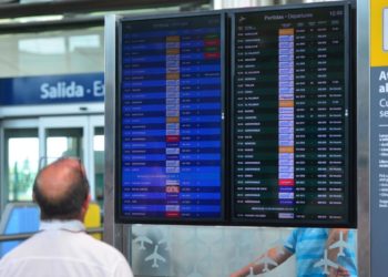 El Gobierno restringe las promociones de las aerolíneas en ofertas de pasajes