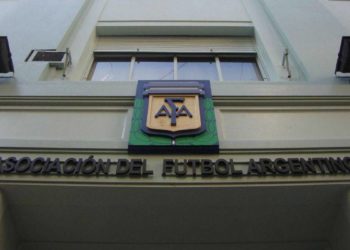 AFA suspende el fútbol argentino