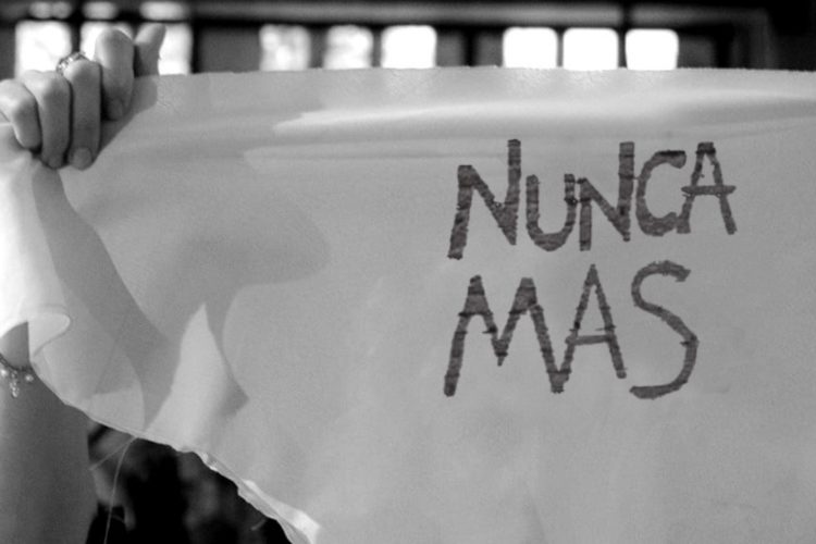 Con memoria desde casa: pañuelazo virtual por el 24 de marzo