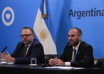 El Gobierno anunció medidas para garantizar la producción, el trabajo y el abastecimiento ante el coronavirus
