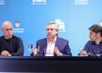 Alberto Fernández anunció la suspensión de las clases y el cierre de las fronteras por 15 días