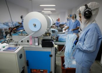 Proponen dar préstamos a textiles provinciales para la fabricación de barbijos
