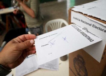 Cerraron las votaciones con la participación del 76% del padrón